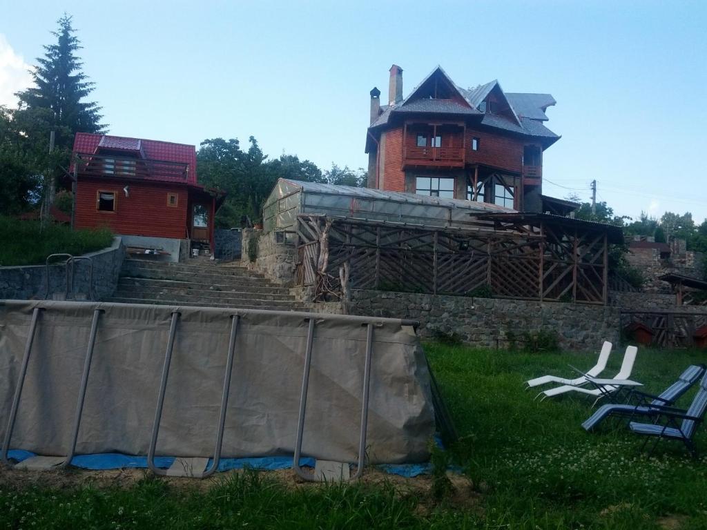 Pensiunea Magdalena Campulung Exterior foto